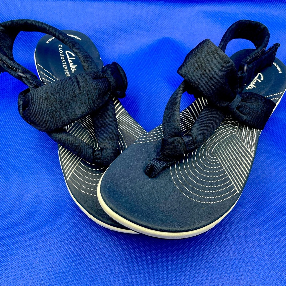 Clarks Cloud Stepper sandal Size 7W